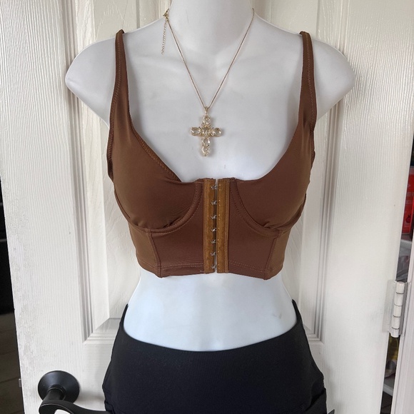 Copacabana Gold and Diamond Cross Necklace - Picture 7 of 8